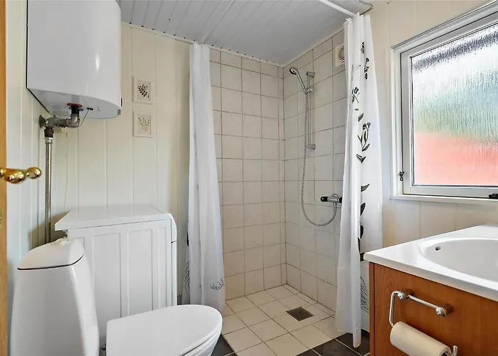 Дом отдыха Bv145-vejers-strand-ornevej-30 *